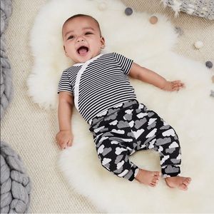 Leggings: Skip Hop Star Struck: pink, black/white